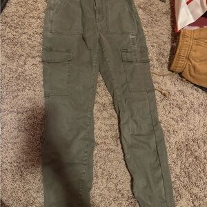 American Eagle Outfitters Women's Olive Cargo Pants